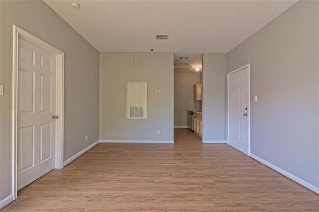 Building Photo - 12166 Metric Blvd