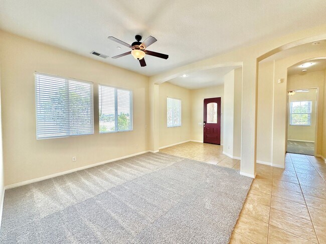 Building Photo - 31340 Aussie Ln