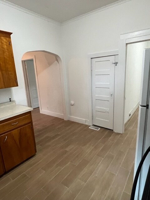 Building Photo - 142 Gallup St