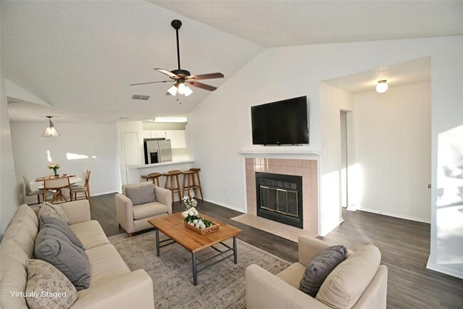 Building Photo - 14415 Robert I Walker Blvd