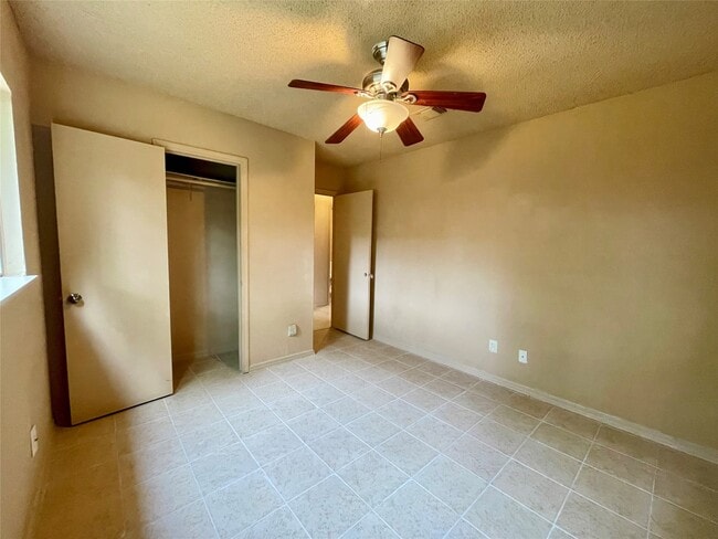 Building Photo - 5418 Dove Forest Ln