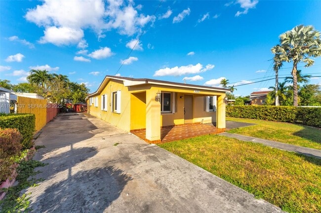 Building Photo - 9101 SW 34th St