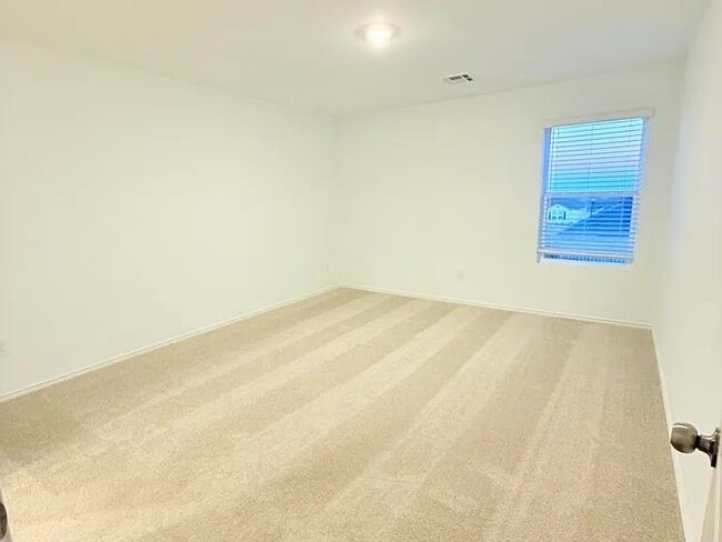 Building Photo - 1840 Black Poplar Wy