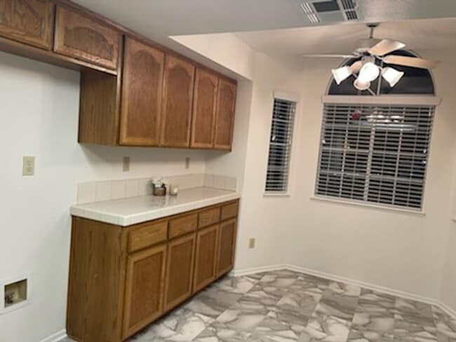 Building Photo - Jess Ranch 55+ Gated Community Apple Valley