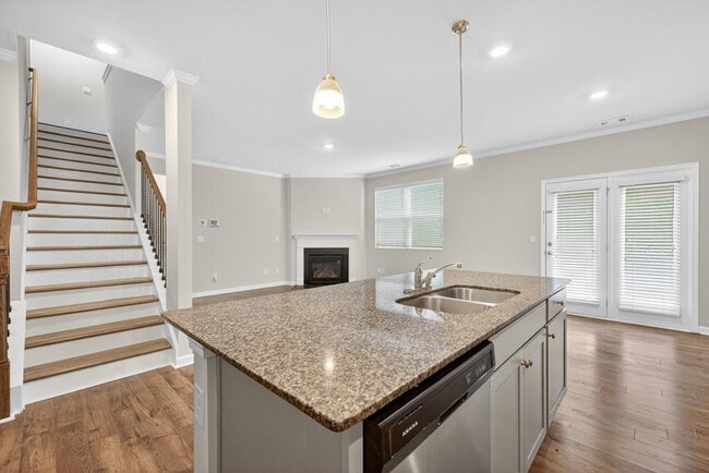 Building Photo - 5884 Screech Owl Dr