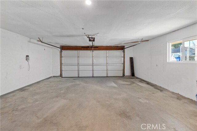 Building Photo - 14208 Apple Creek Dr