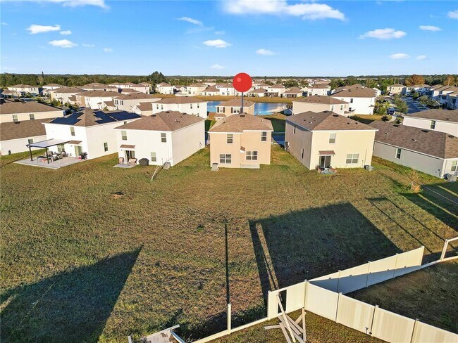 Building Photo - 16645 Mosaic Oar Dr