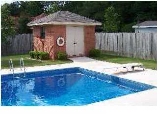 Building Photo - Silver Hills rental!