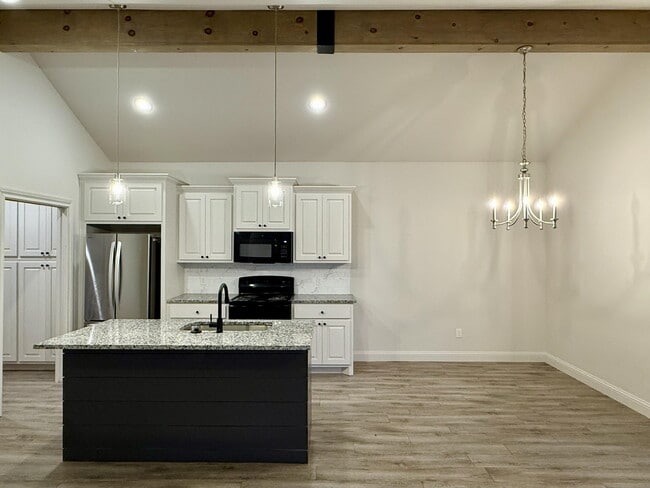 Building Photo - 1708 102nd St