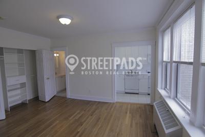 Building Photo - 1 bedroom in Cambridge MA 02138