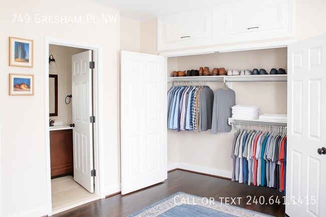 Building Photo - 749 Gresham Pl NW