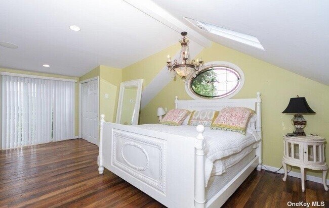 Building Photo - 748 Ocean Breeze Walk