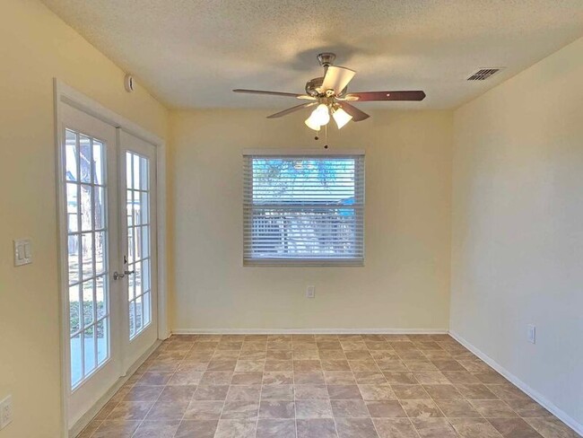 Building Photo - 4158 Sunny View Dr