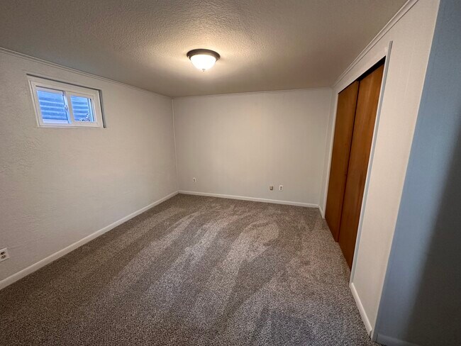 Bedroom #1 - 815 Kingsley Dr