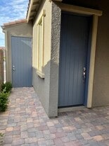 Entrance - 118 Nine Mile Creek Dr