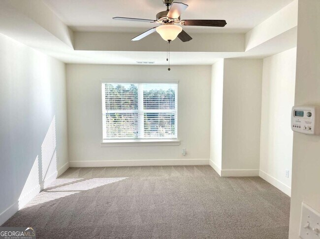 Building Photo - 5859 Greystone Dr