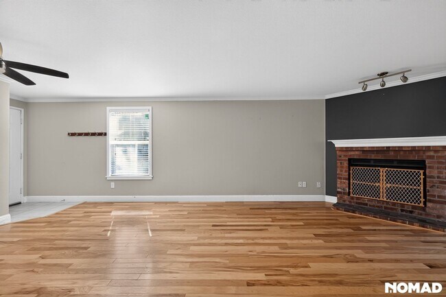 Building Photo - 12636 100th Ln NE