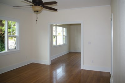 Building Photo - Charming 4 bedroom, 2 bath house in Aberdeen