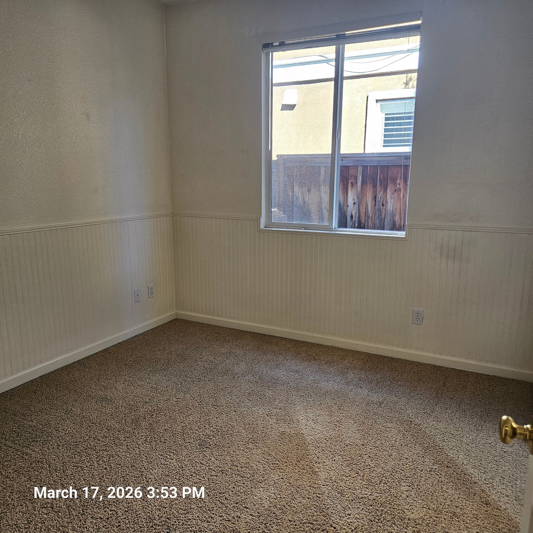 Building Photo - 916 Sawyer Way