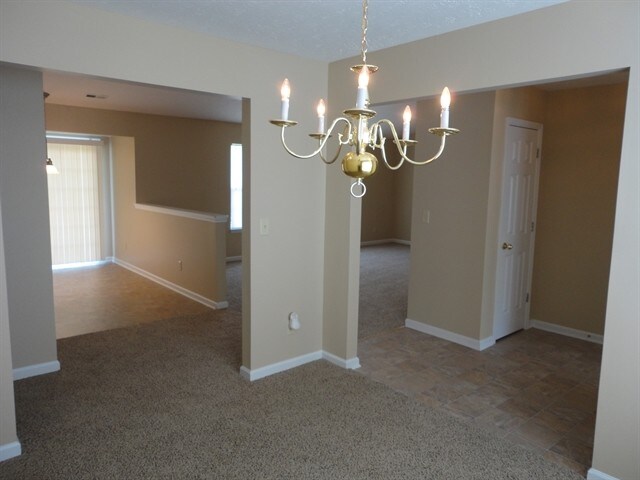 Building Photo - 2053 Coldwater Ct