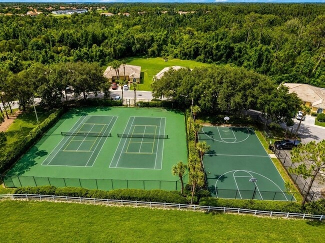 Building Photo - 7102 Lake Marion Golf Resort
