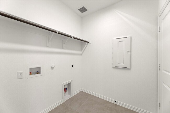 Building Photo - 1422 Greenbelt Dr