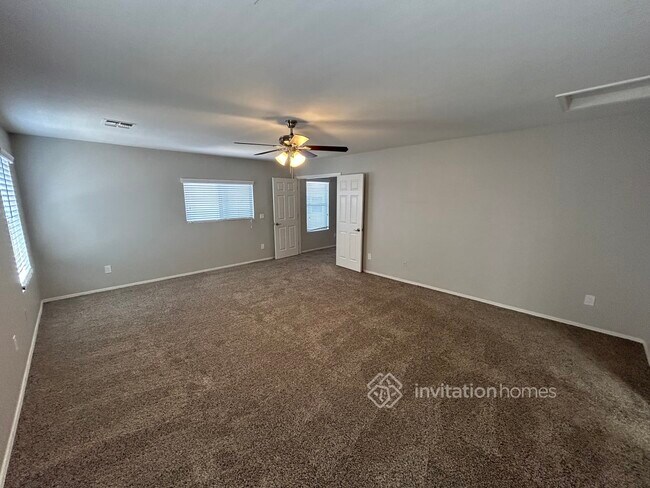 Building Photo - 16205 S 17th Dr