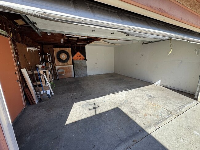 Building Photo - 4301 160th St