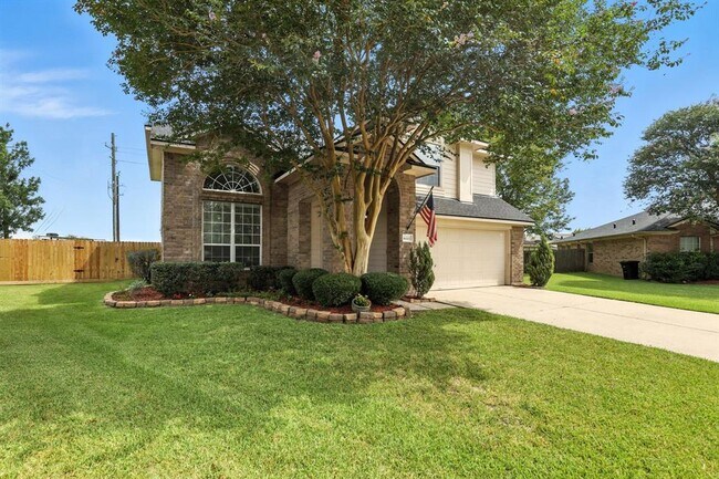 Building Photo - 8002 Blackcherry Ln