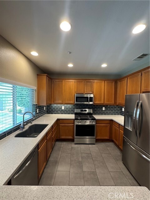 Building Photo - 7126 Revere Way