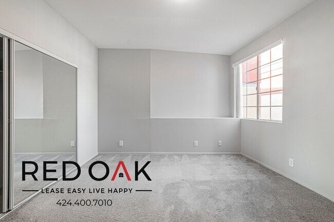 Building Photo - 4311 Alcove Ave