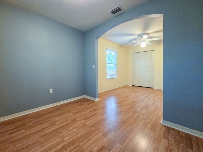 Building Photo - 4437 NW 34th Ter