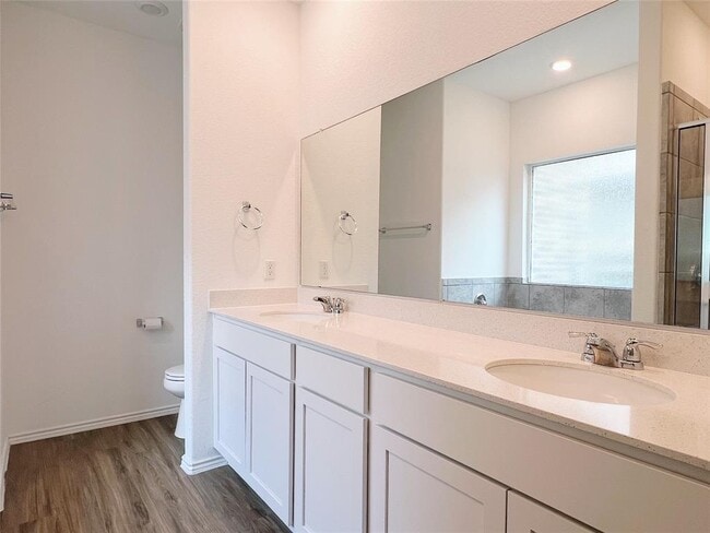 Building Photo - 5621 Bellissima Way