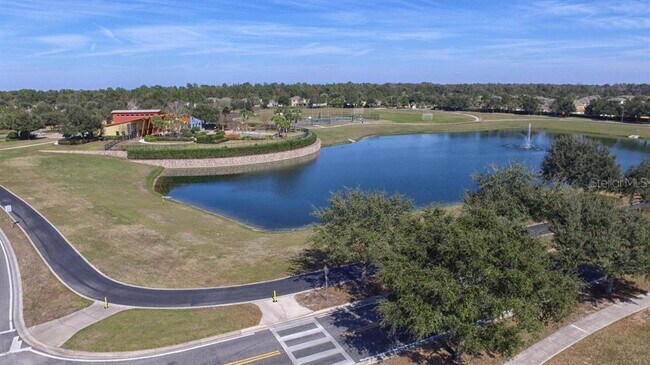 Building Photo - **  MAINTENANCE FREE TOWNHOME **2 BD 2.5 BATH