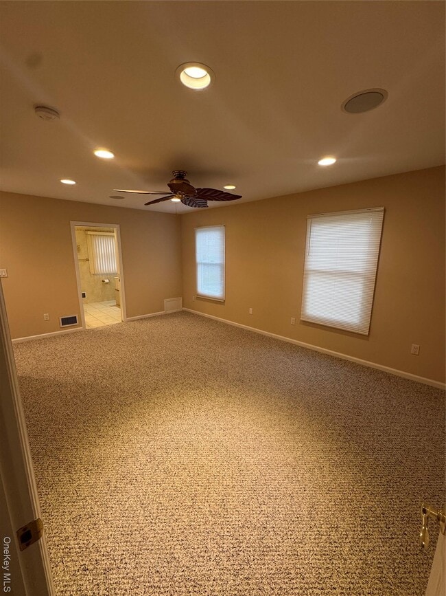 Building Photo - 1125 7th St