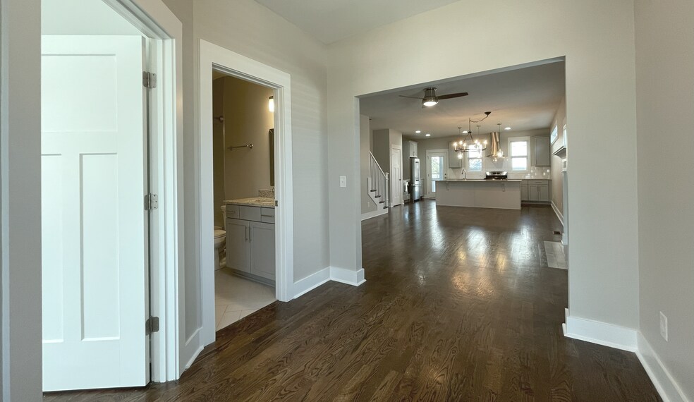 Foyer - 5410A California Ave