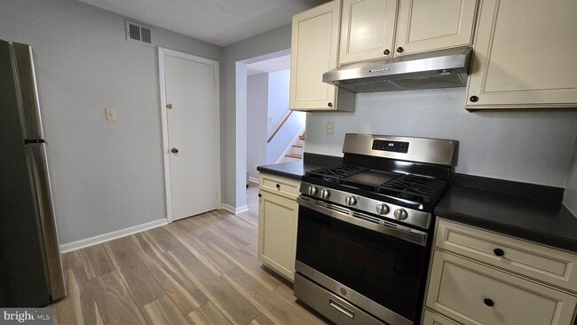 Building Photo - 3216 Berkley Ln