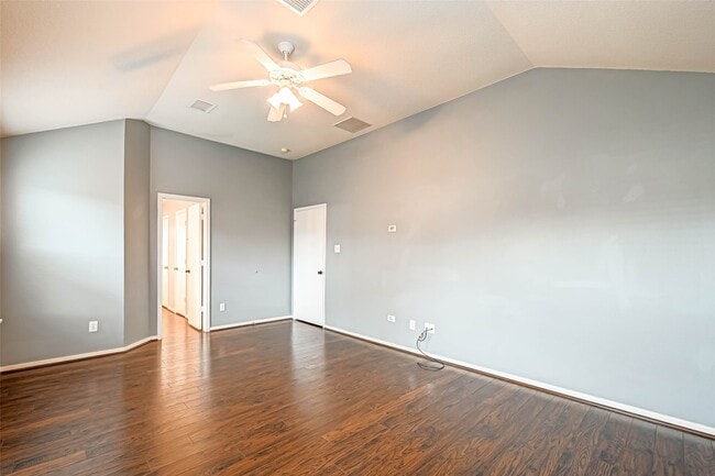 Building Photo - 19443 Maywood Falls Cir