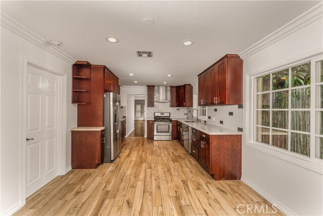 Building Photo - 22020 Buenaventura St