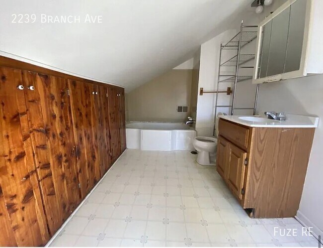 Building Photo - 2239 Branch Ave