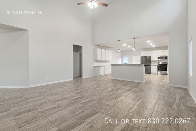 Building Photo - "Spacious 4-Bedroom Sanctuary with 3.5 Bat...