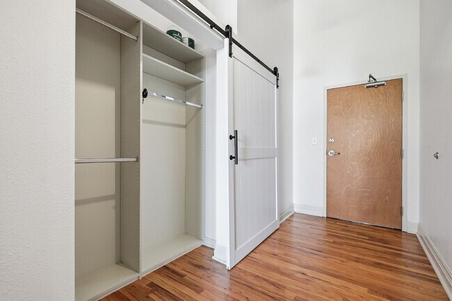 Building Photo - $3,644.95, 2 Beds - 1 Bath, Condo in Denver with Washer and Dryer!