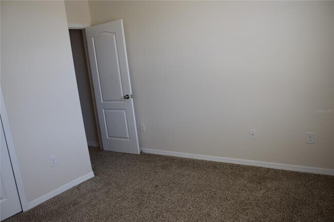 Building Photo - 2705 Carrickton Cir