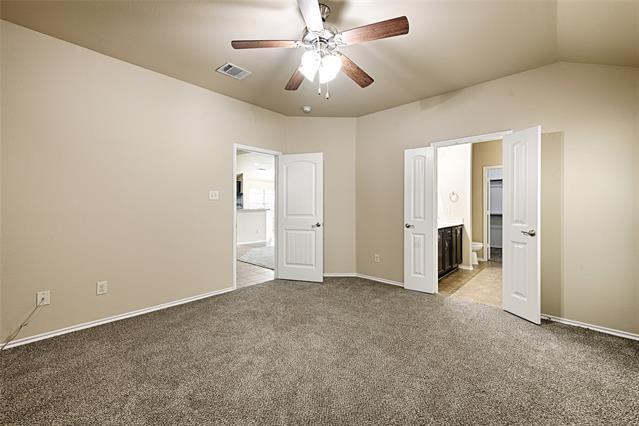 Building Photo - 1213 Lambert Dr