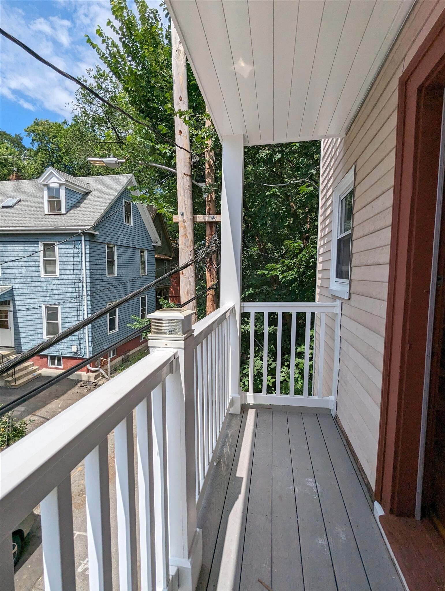 Building Photo - 2 Sacramento St