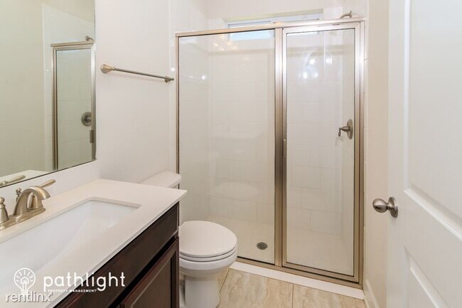 Building Photo - 4 br, 3 bath House - 33 Paradise Valley Dr