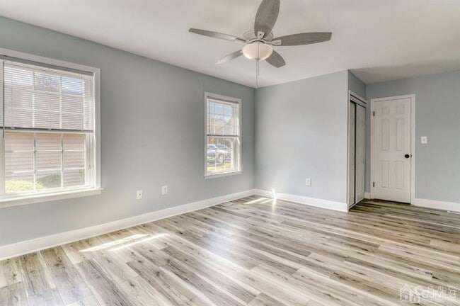 Building Photo - 137 Concordia Cir