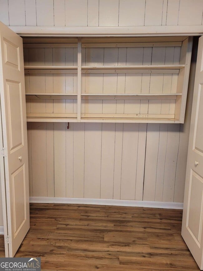 Building Photo - 1204 Jefferson Hwy