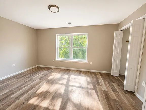 Building Photo - A great rental opportunity in a desirable location!