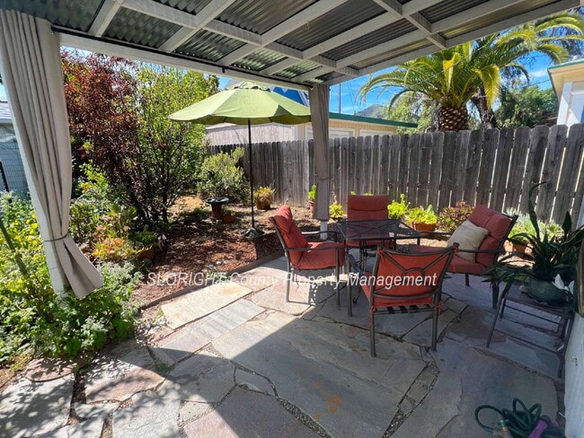 Building Photo - AVAILABLE JULY - 2 Bed/ 1 Bath shared home near Downtown SLO